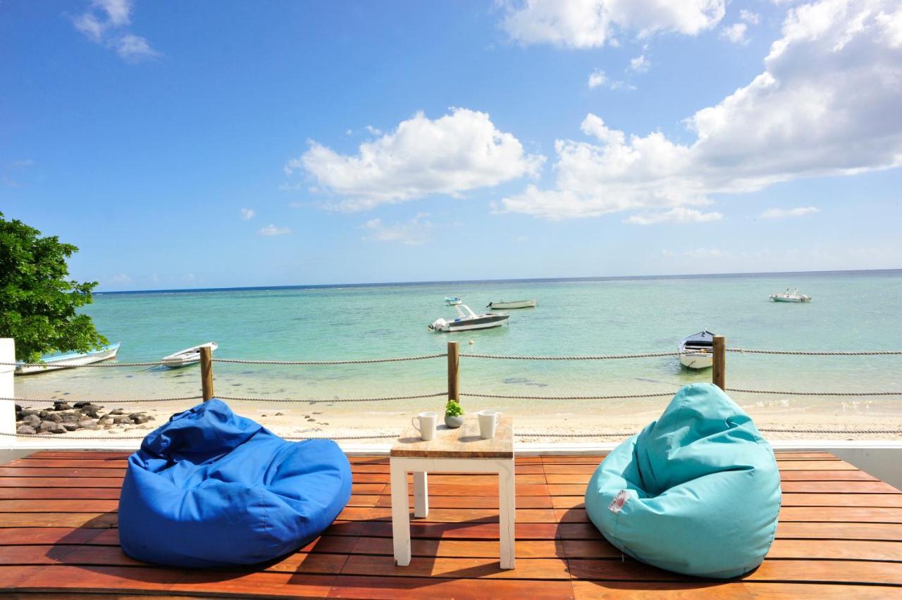 The Beach House - West Coast Mauritius Rivière Noire Екстериор снимка