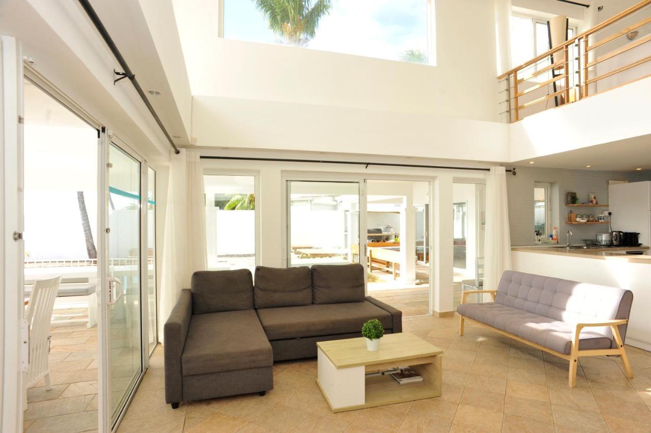 The Beach House - West Coast Mauritius Rivière Noire Екстериор снимка