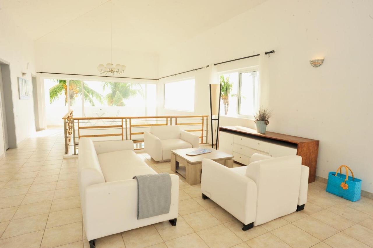 The Beach House - West Coast Mauritius Rivière Noire Екстериор снимка